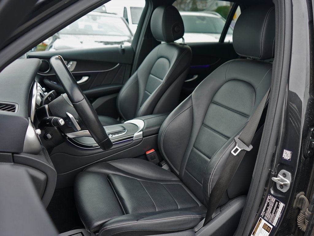 used 2022 Mercedes-Benz GLC car, priced at $23,295