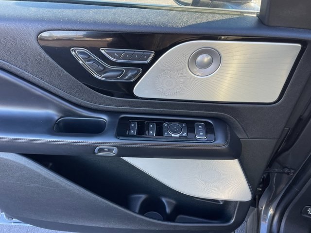 used 2020 Lincoln Aviator car, priced at $33,783