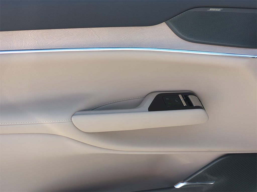 new 2025 Volvo EX90 car, priced at $77,350