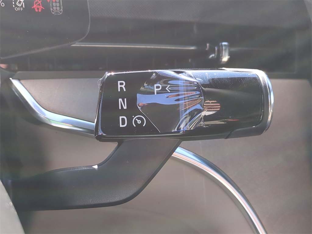 new 2025 Volvo EX90 car, priced at $77,350