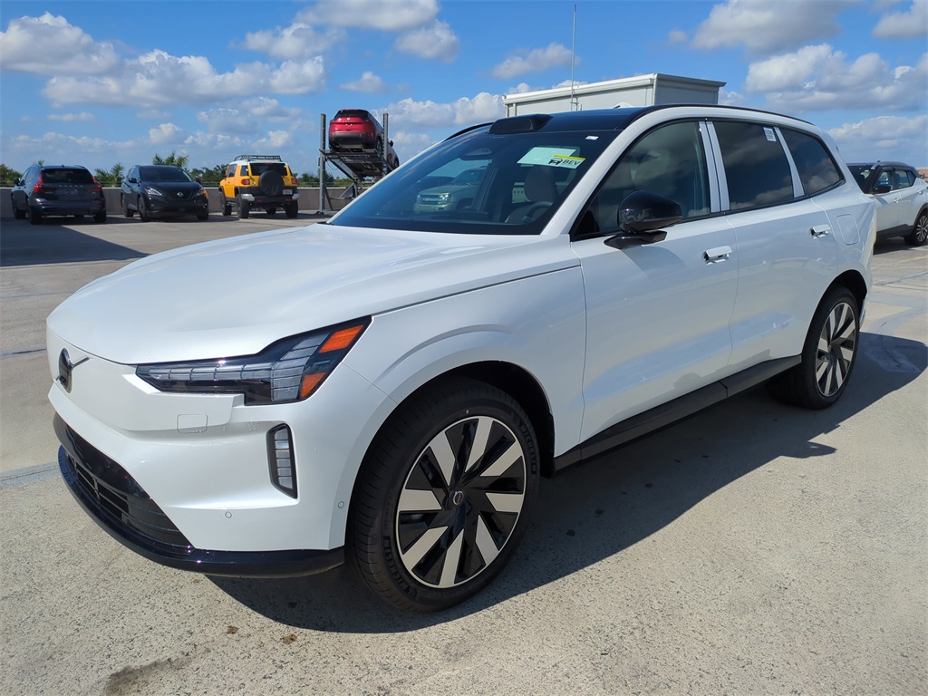 new 2025 Volvo EX90 car, priced at $77,350