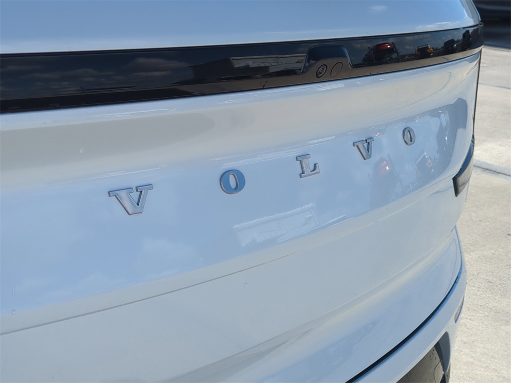 new 2025 Volvo EX90 car, priced at $77,350