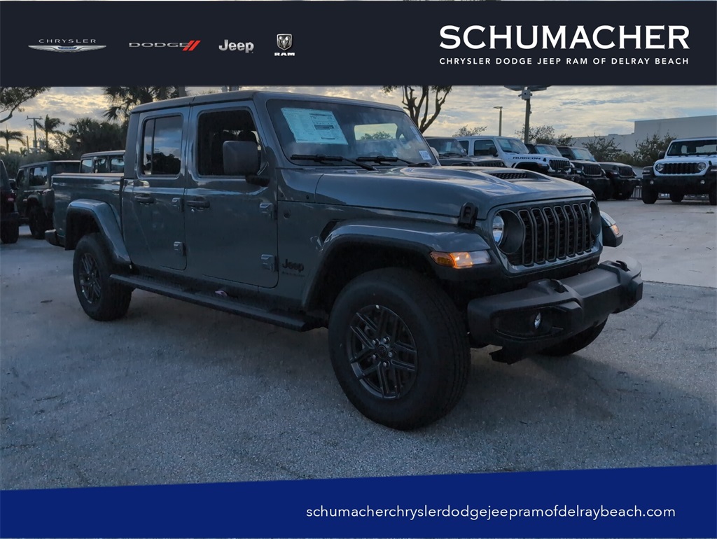 new 2025 Jeep Gladiator car, priced at $47,333