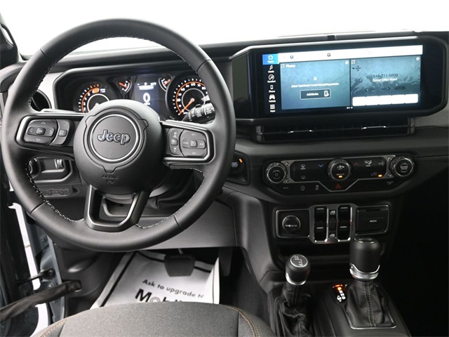 new 2025 Jeep Wrangler car, priced at $43,673