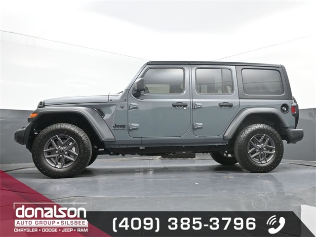 new 2025 Jeep Wrangler car, priced at $43,673