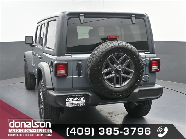 new 2025 Jeep Wrangler car, priced at $43,673