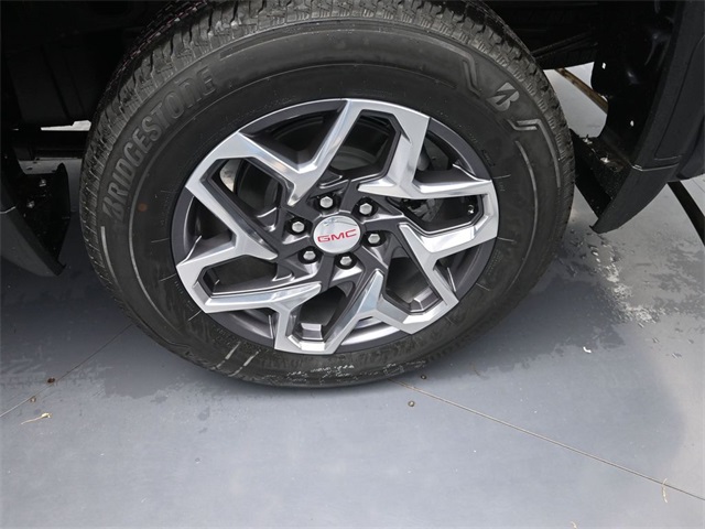new 2025 GMC Sierra 1500 car, priced at $51,230