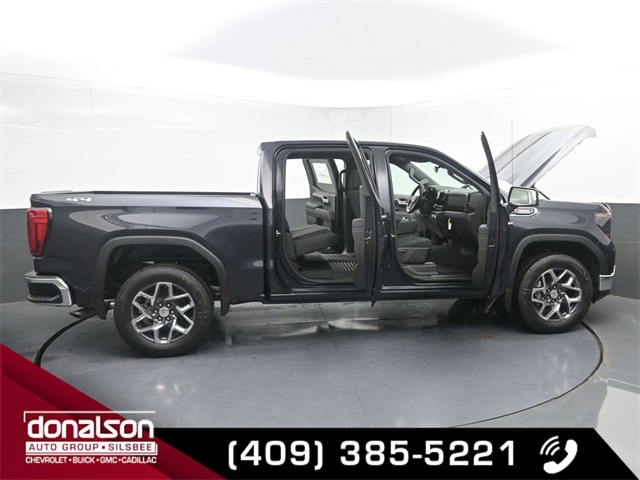 new 2025 GMC Sierra 1500 car, priced at $51,230