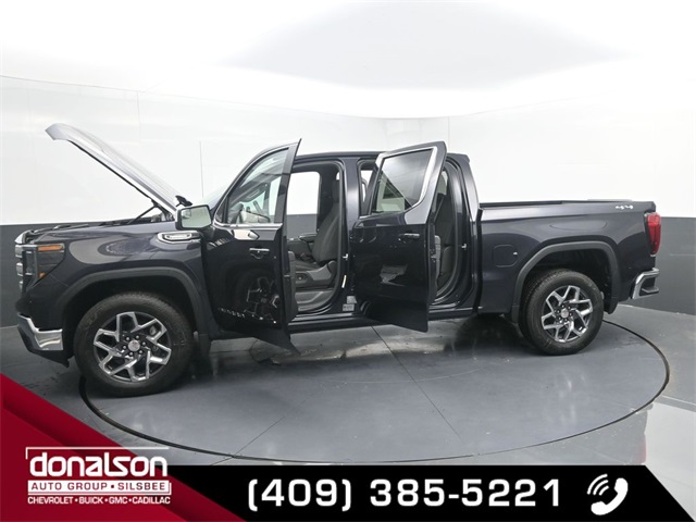 new 2025 GMC Sierra 1500 car, priced at $51,230
