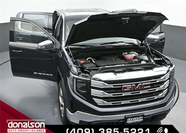 new 2025 GMC Sierra 1500 car, priced at $51,230