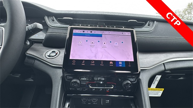 new 2025 Jeep Grand Cherokee car, priced at $48,703