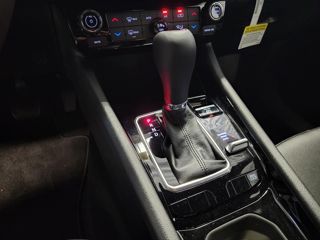new 2025 Jeep Compass car, priced at $32,131