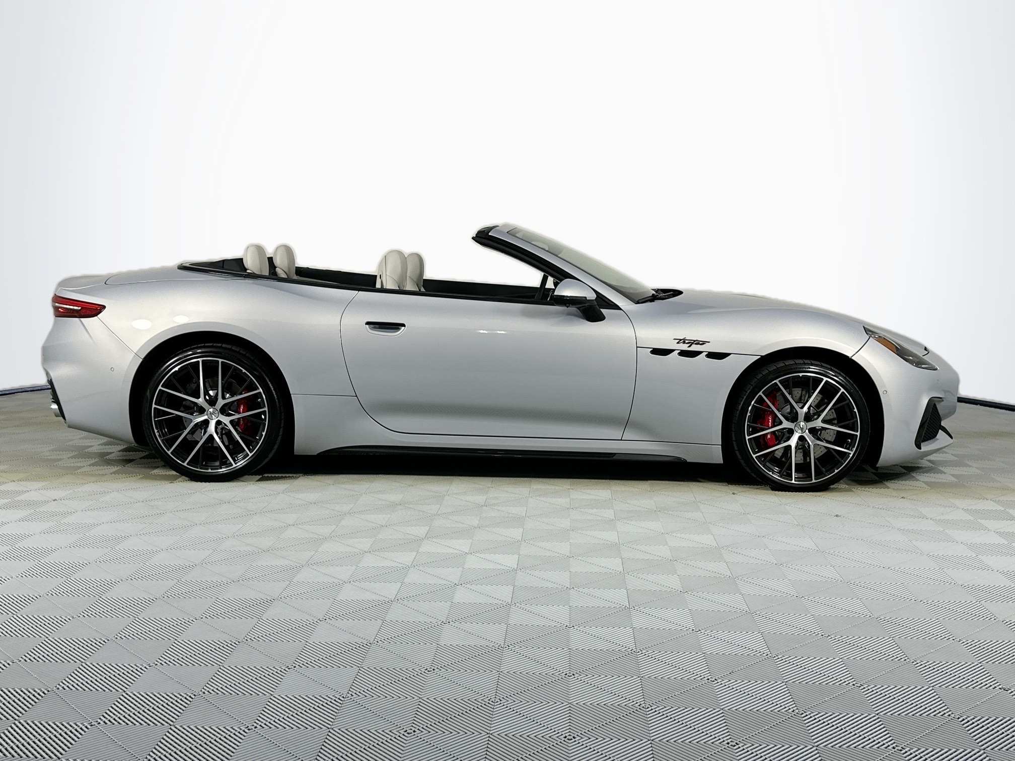 used 2024 Maserati GranCabrio Trofeo car, priced at $159,998