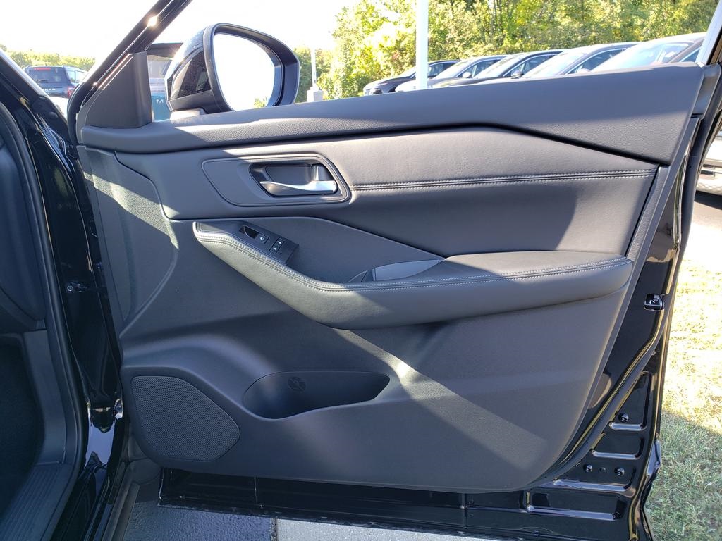 new 2026 Nissan Rogue car, priced at $33,067