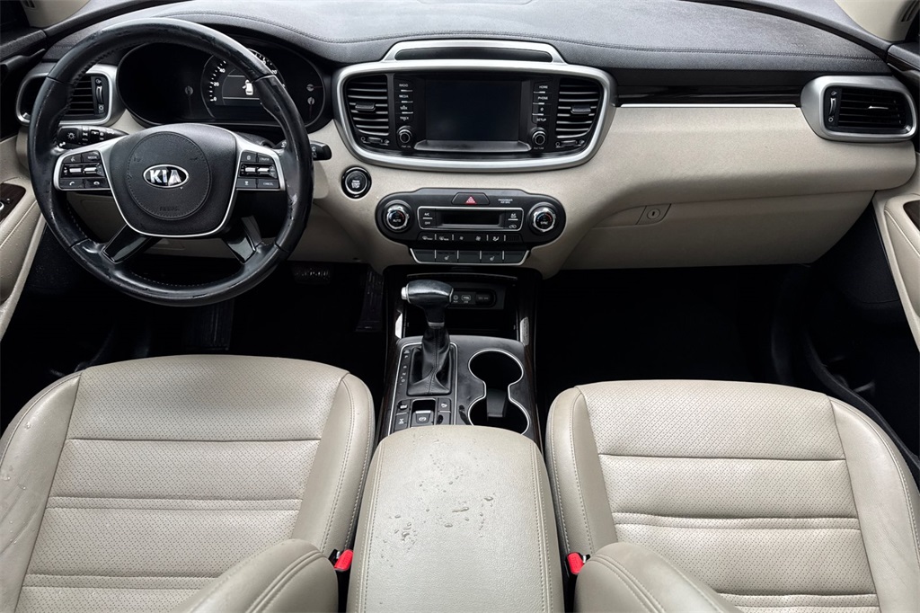 used 2020 Kia Sorento car, priced at $22,959