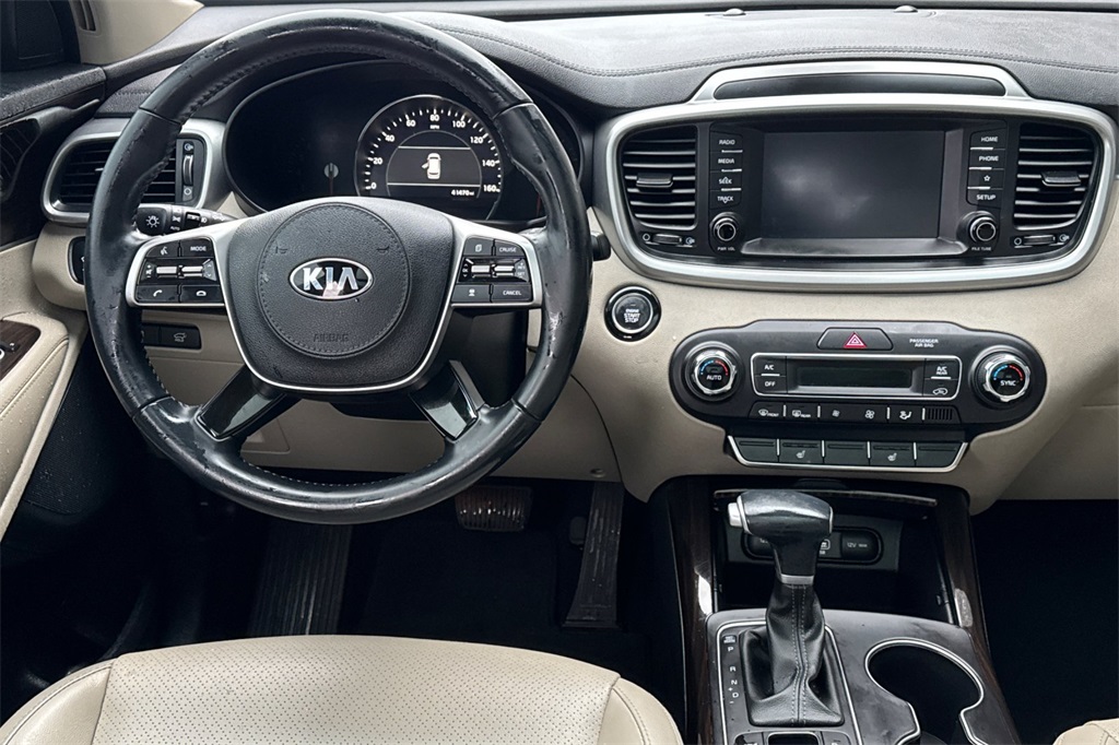 used 2020 Kia Sorento car, priced at $22,959