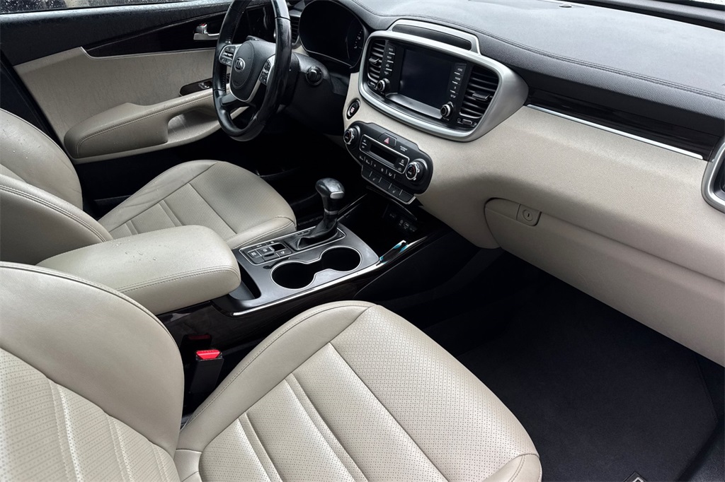 used 2020 Kia Sorento car, priced at $22,959
