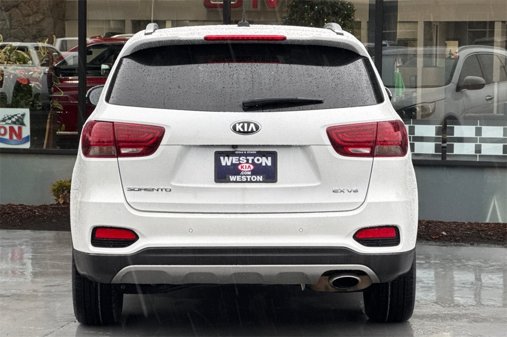 used 2020 Kia Sorento car, priced at $22,959