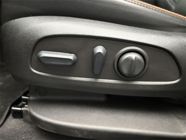 used 2022 GMC Acadia car, priced at $25,041