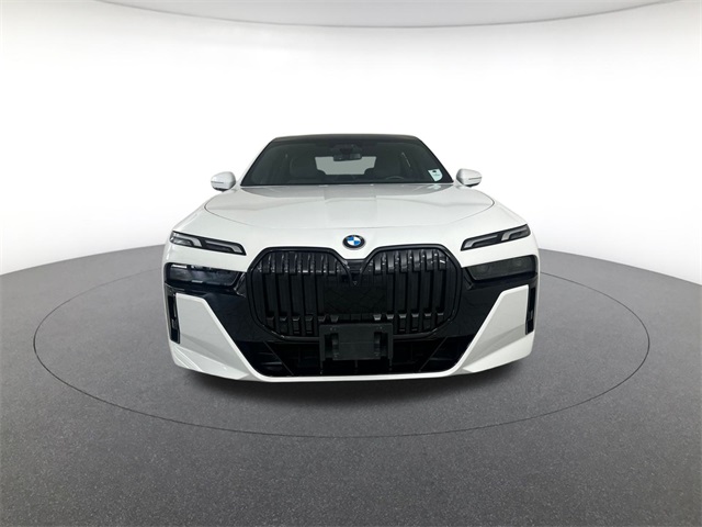 used 2023 BMW 7-Series car, priced at $74,401