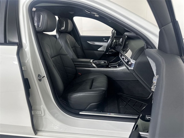 used 2023 BMW 7-Series car, priced at $74,401