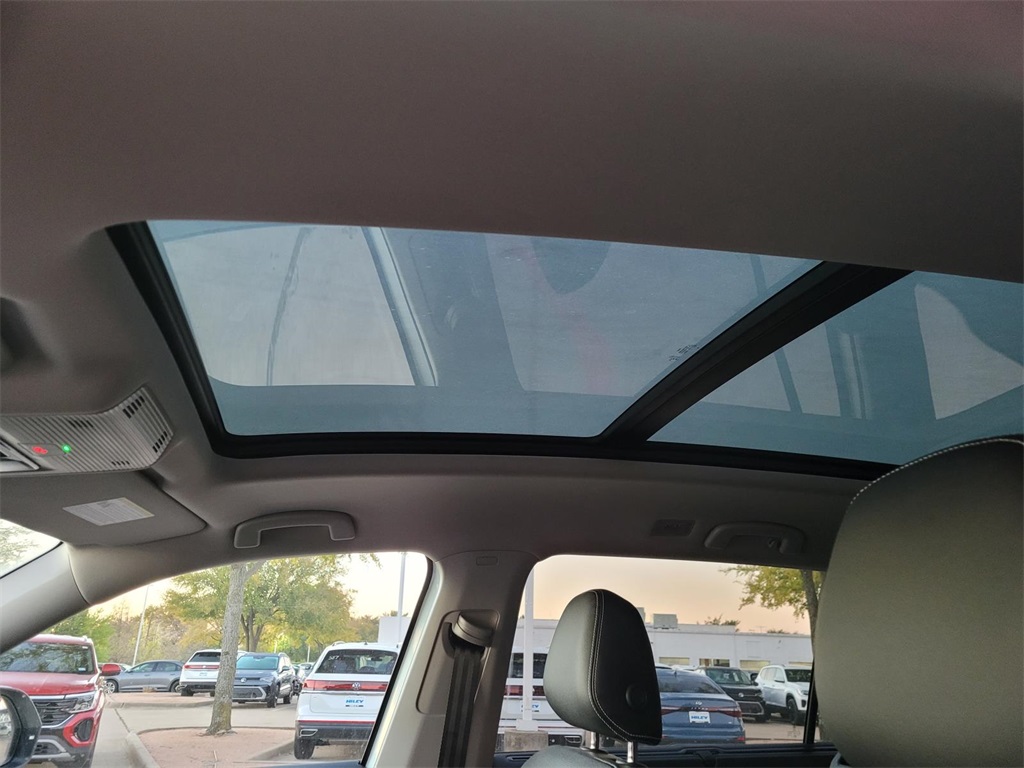 new 2026 Volkswagen Atlas car, priced at $43,708