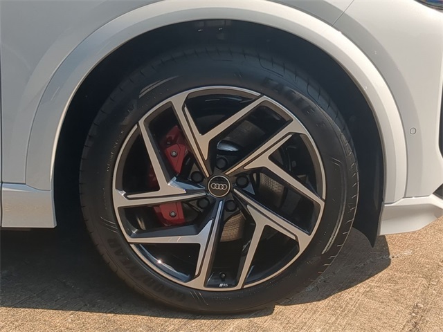 new 2025 Audi e-tron car, priced at $85,765