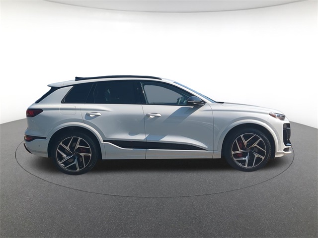 new 2025 Audi e-tron car, priced at $85,765