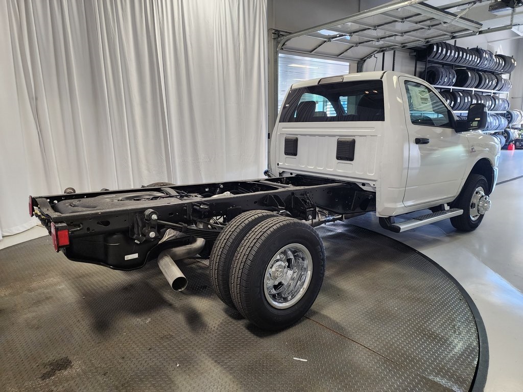 new 2024 Ram 3500 car, priced at $59,730