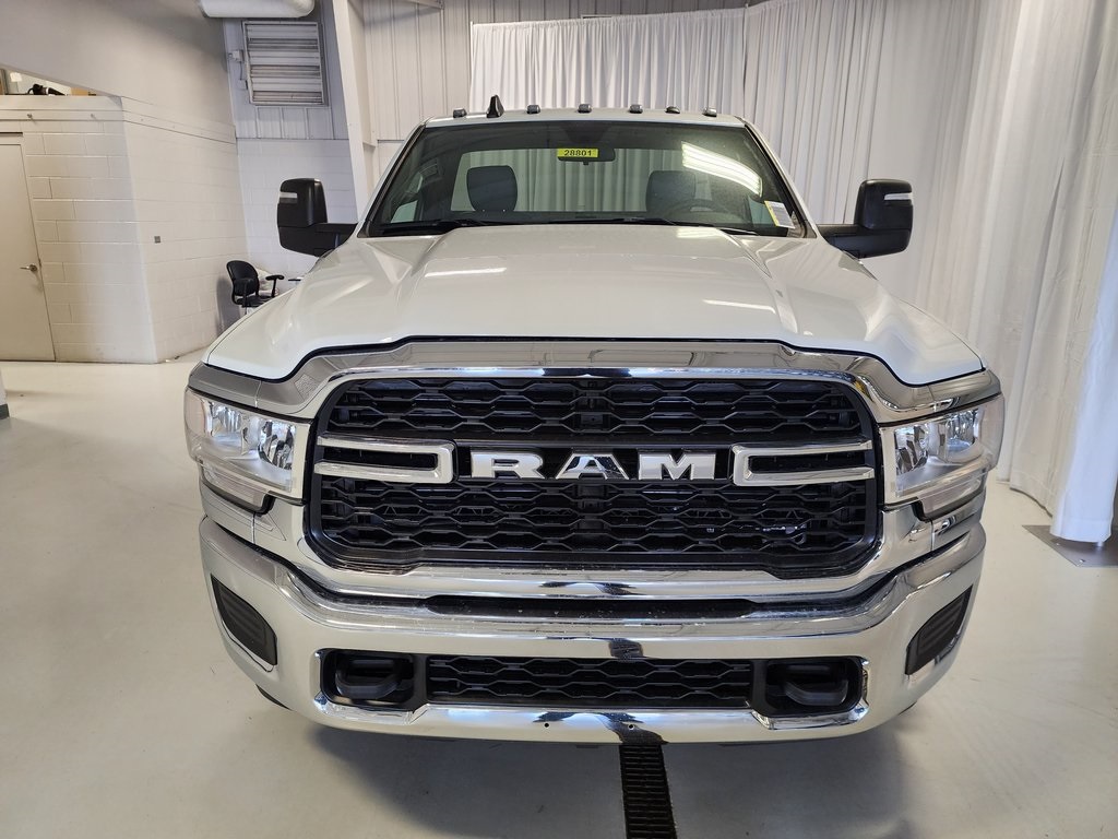 new 2024 Ram 3500 car, priced at $59,730