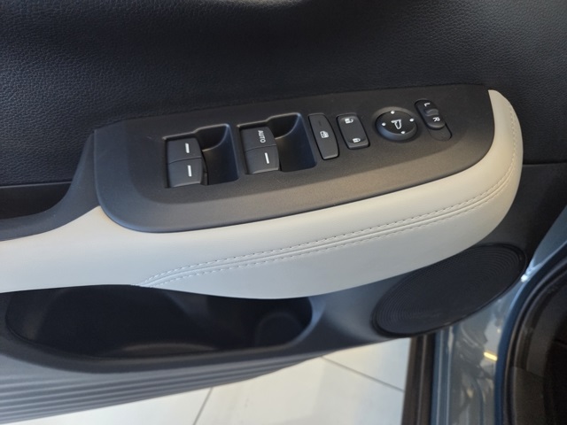 new 2026 Honda HR-V car, priced at $29,605