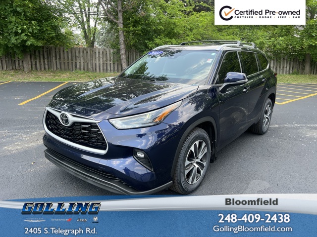 used 2022 Toyota Highlander car, priced at $36,250
