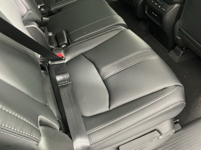 new 2025 Honda Pilot car, priced at $51,550