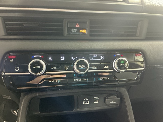 new 2025 Honda Pilot car, priced at $51,550