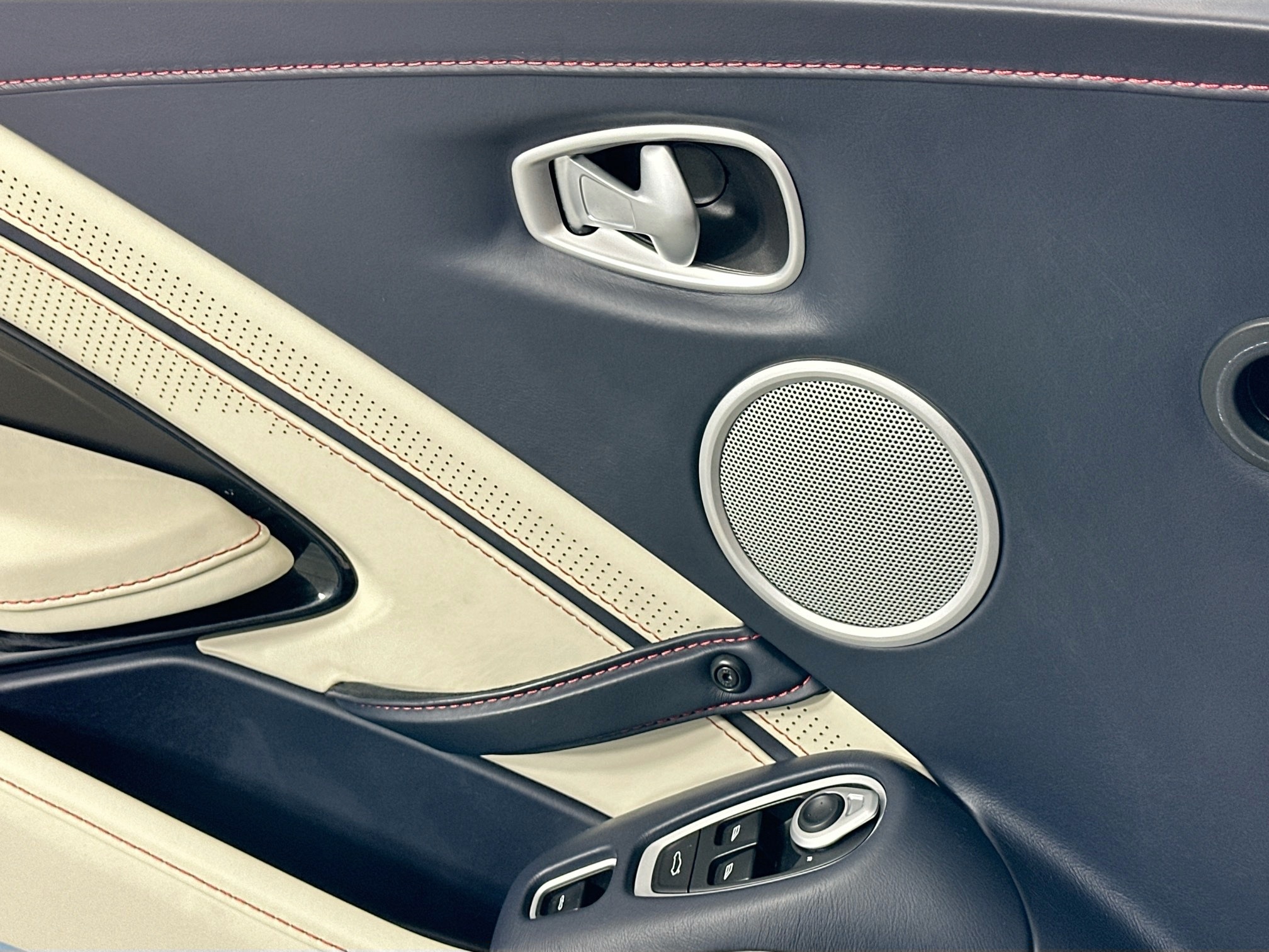 used 2022 Aston Martin Vantage car, priced at $149,998