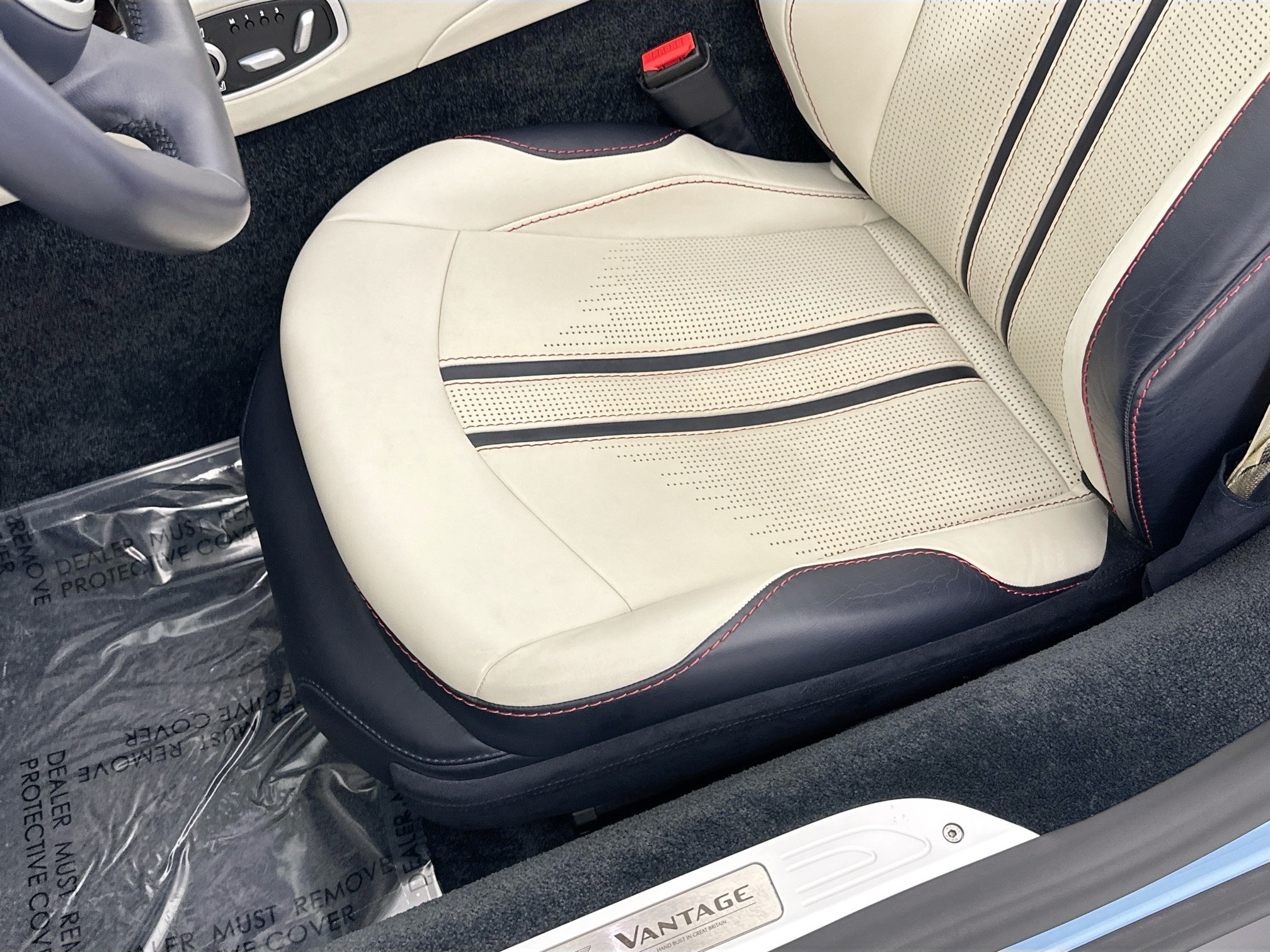 used 2022 Aston Martin Vantage car, priced at $149,998