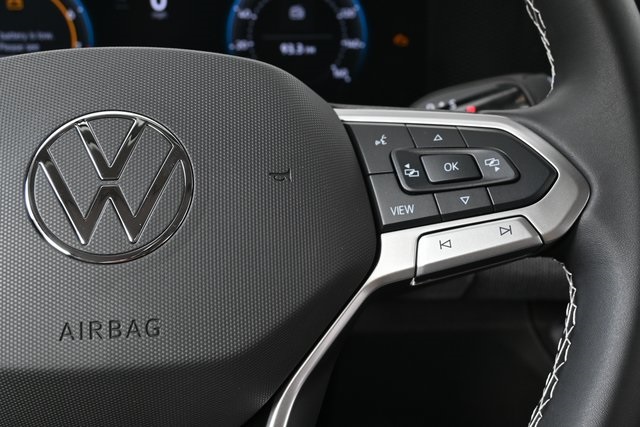 new 2025 Volkswagen Tiguan car, priced at $33,561