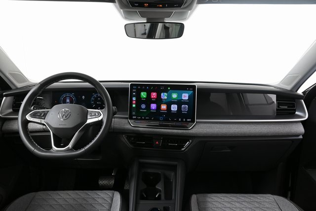 new 2025 Volkswagen Tiguan car, priced at $33,561
