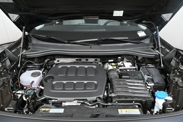 new 2025 Volkswagen Tiguan car, priced at $33,561