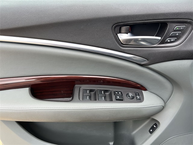 used 2014 Acura MDX car, priced at $10,740