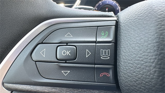 new 2025 Jeep Grand Cherokee L car, priced at $48,215