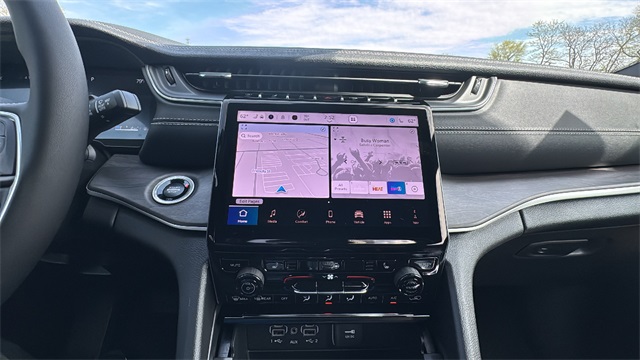 new 2025 Jeep Grand Cherokee L car, priced at $48,215