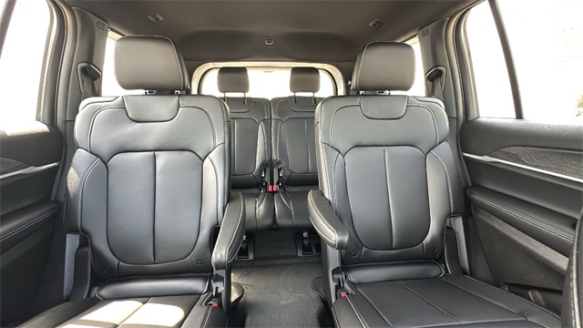 new 2025 Jeep Grand Cherokee L car, priced at $48,215