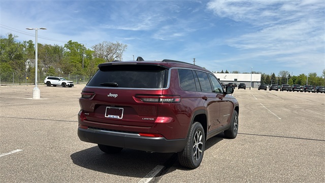 new 2025 Jeep Grand Cherokee L car, priced at $48,215