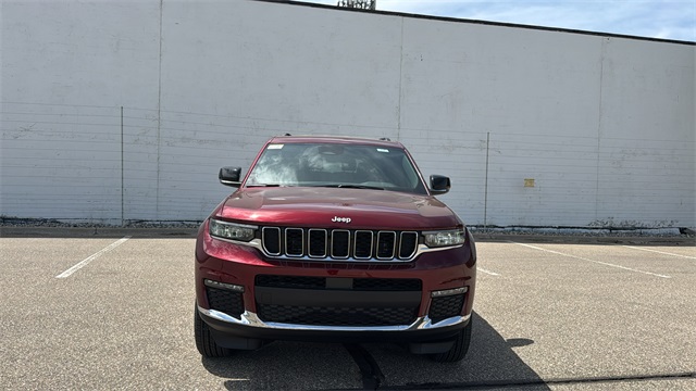 new 2025 Jeep Grand Cherokee L car, priced at $48,215