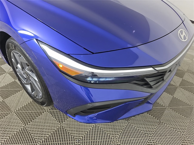 used 2024 Hyundai Elantra car