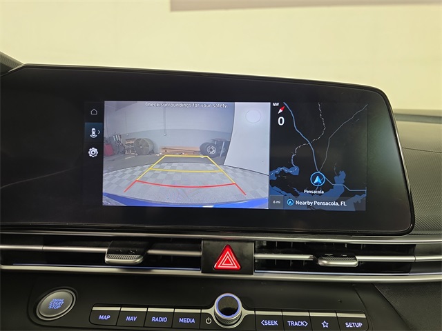 used 2024 Hyundai Elantra car