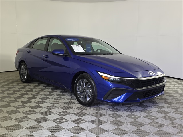 used 2024 Hyundai Elantra car