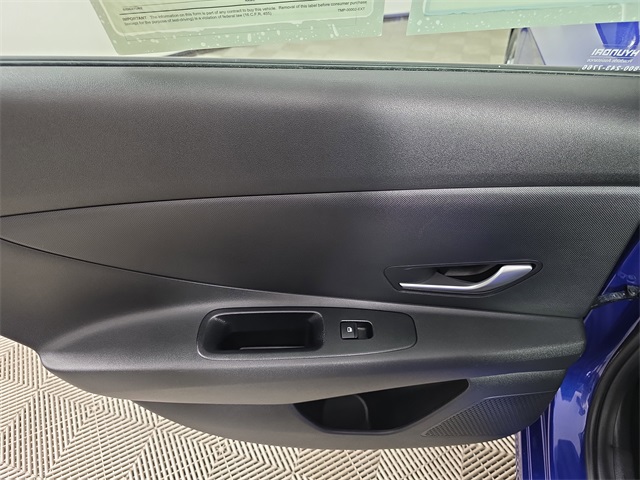 used 2024 Hyundai Elantra car