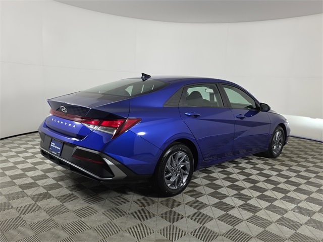 used 2024 Hyundai Elantra car